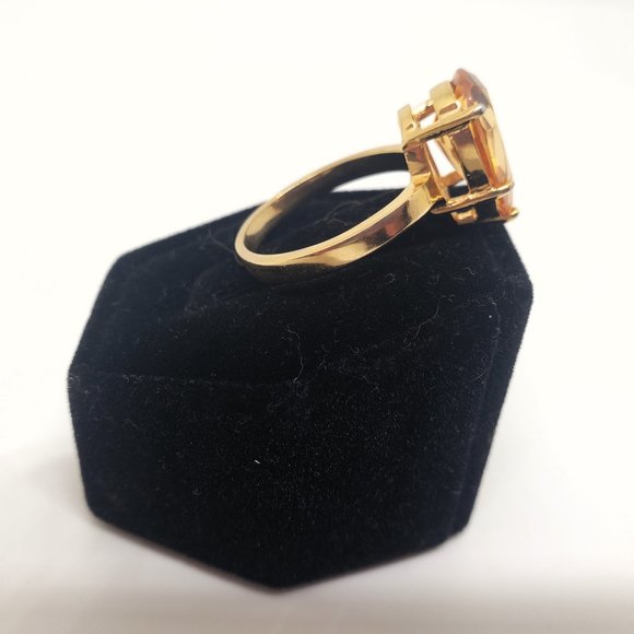 Simulated Orange-Yellow Pear Shaped Gemstone Ring Size 8 - Picture 4 of 10